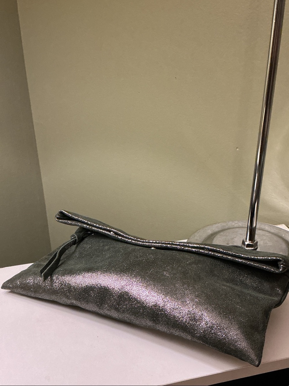 Gianni Chiarini Metallic Green Leather Foldover Shoulder Bag Wristlet Clutch - Picture 5 of 7